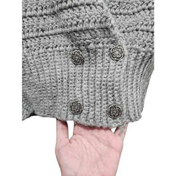 Beautiful grey vest - Picture 7 of 7